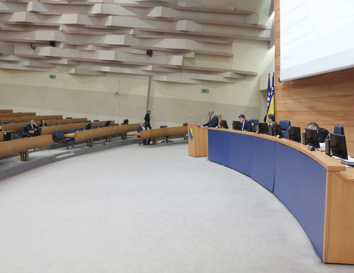 Zvizdić postavio pitanje o mogućem uvrštavanju BiH na "sivu listu" MONEYVAL-a