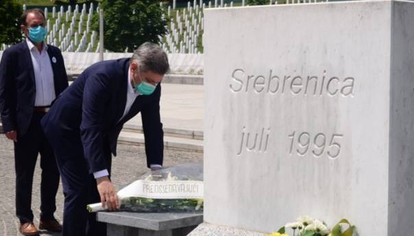 Zvizdić u Potočarima: Nećemo dozvoliti revizionizam i negiranje genocida